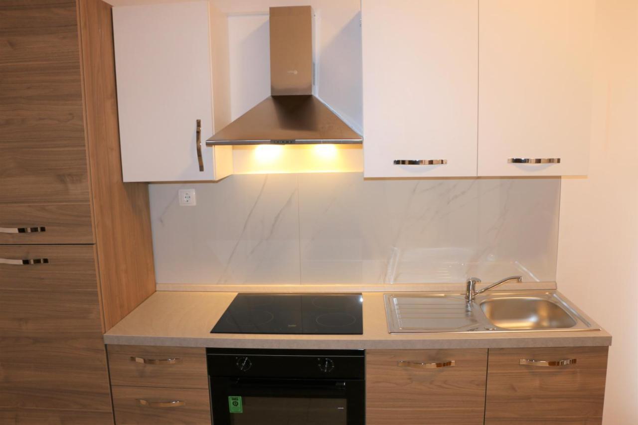 Apartment Grgas-Tucilo Zablace Exterior photo